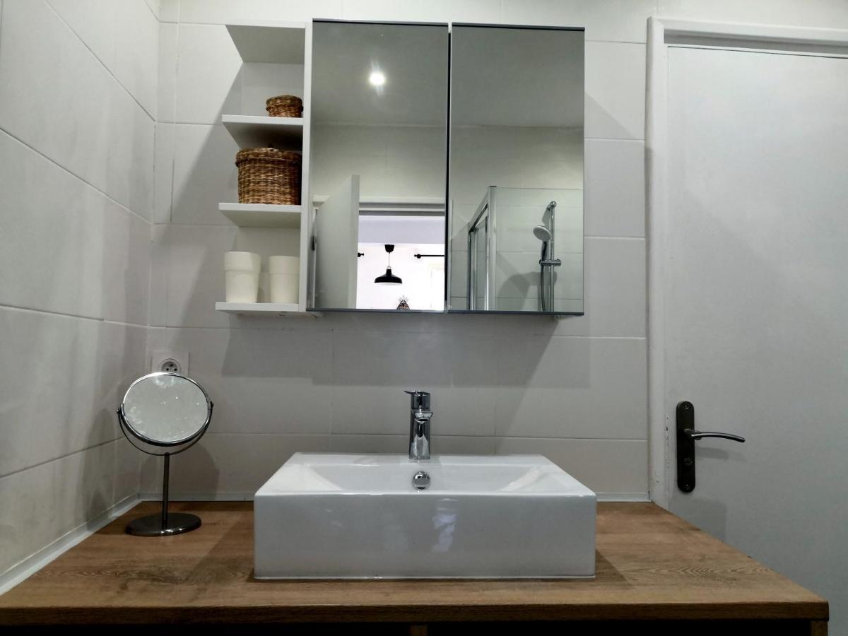 Grand 2 Pieces Renove Climatise, Vieil Antibes, Proche Port Apartamento Exterior foto